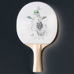 Raquete De Ping Pong Keeshond Christmas Snowman Pinting Art<br><div class="desc">Retrato original de Cachorro Snowman de Natal Keeshond. Especializamo-nos em arte original engraçada e engraçada. Comprar isto para si próprio ou como um presente excelente para os teus amigos de Keeshond. Seja criativo - clique em PERSONALIZAR para adicionar/remover/alterar texto, redimensionar a imagem, alterar as cores ou qualquer outra coisa que...</div>