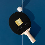 Raquete De Ping Pong Logotipo branco preto<br><div class="desc">Um na moda,  clássico fundo negro. Personalize e adicione o logotipo da sua empresa,  um texto. Cartas brancas. Se desejar sem texto,  use sua chave de espaço traseiro para excluí-la.</div>