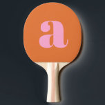 Raquete De Ping Pong Monograma inicial do retrorreflector cor-de-rosa s<br><div class="desc">Monograma Retro Cor-de-Rosa Simples e Laranja,  Monograma Ping Pong Pino Inicial</div>