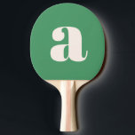 Raquete De Ping Pong Monograma Inicial Simples Verde de Verão em Negrit<br><div class="desc">Monograma Inicial Simples Verde de Verão em Negrito Retro Raquete de Ping Pong</div>