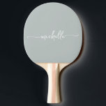 Raquete De Ping Pong Monograma Nome Assinatura Script Verde Oliva<br><div class="desc">Raquete de Ping Pong Personalizada com Nome Monograma em Verde Sage Glamour Feminino Elegante. Estes desenhos apresentam seu primeiro nome em uma linda tipografia de assinatura com estilo de letra manuscrita e cauda swash (ou caligrafia) sobre um fundo verde sage ou verde poeirento. Fácil de personalizar. Ótimo presente feminino e...</div>