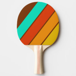 Raquete De Ping Pong Nevoeiro no chão da floresta esfolado