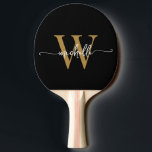 Raquete De Ping Pong Nome do Script de Monograma Personalizado Ouro Pre<br><div class="desc">Raquete de Ping Pong personalizada com monograma inicial preto e dourado em letra cursiva com nome. Este design apresenta seu primeiro nome em uma linda tipografia de letra manuscrita com cauda swash (ou caligrafia) com monograma inicial em dourado e branco sobre preto. Estas são fáceis de personalizar. Ótimo presente feminino...</div>