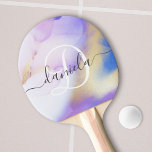 Raquete De Ping Pong Nome Personalizado Monograma Cor de Água Púrpura L<br><div class="desc">Personalize facilmente este estilo glamouroso,  abstrato lilac,  tinta aquática e fundo de pulverização em ouro falso,  com os seus detalhes personalizados.</div>