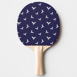 Raquete De Ping Pong Pássaros Brancos Voando Azul Escuro Moderno Minima