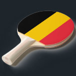 Raquete De Ping Pong Ping pong com bandeira da Bélgica<br><div class="desc">Elevem o vosso jogo de tênis de mesa com a nossa exclusiva pá de pingue-pongue com a bandeira da Bélgica! Criada com precisão e cuidado, esta pá de pingue-pongue não é apenas um acessório desportivo funcional, mas também um tributo vigoroso à rica herança e cultura da Bélgica. A design impressionante...</div>