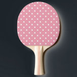 Raquete De Ping Pong Presilha de pino do pino de Bolinhas rosa<br><div class="desc">Uma bela sombra de rosa que tem apenas uma sugestão de cor rosada a ela fazer a escuridão para nomes mais claros e mais claros. Alguns dos produtos também incorporam bolinhas rosa e brancas correspondentes. Eles são uma canvas vazio pronta para o seu texto ou imagem.</div>