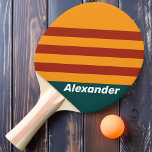 Raquete De Ping Pong Vintage Sport Dark Teal Splash Strips com Nome<br><div class="desc">O remador de pingue-pongue Vintage Sport Dark Teal Splash Stripes apresenta um design ousado e surpreendente com matizes profundos e ricos e listras dinâmicas semelhantes a splash que trazem uma sensação de energia para o seu jogo. Seu esquema de cores vibrantes acrescenta uma vantagem moderna, perfeita para os jogadores que...</div>