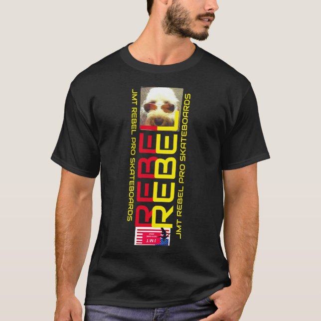 REBEL JMT Camisa básica escura (Frente)