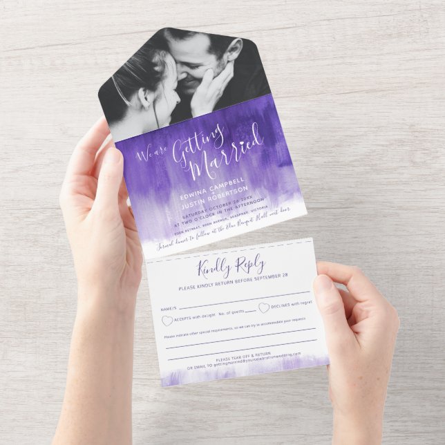 Recebendo texto roxo de Rsvp de foto de casamento (Aba destacável)