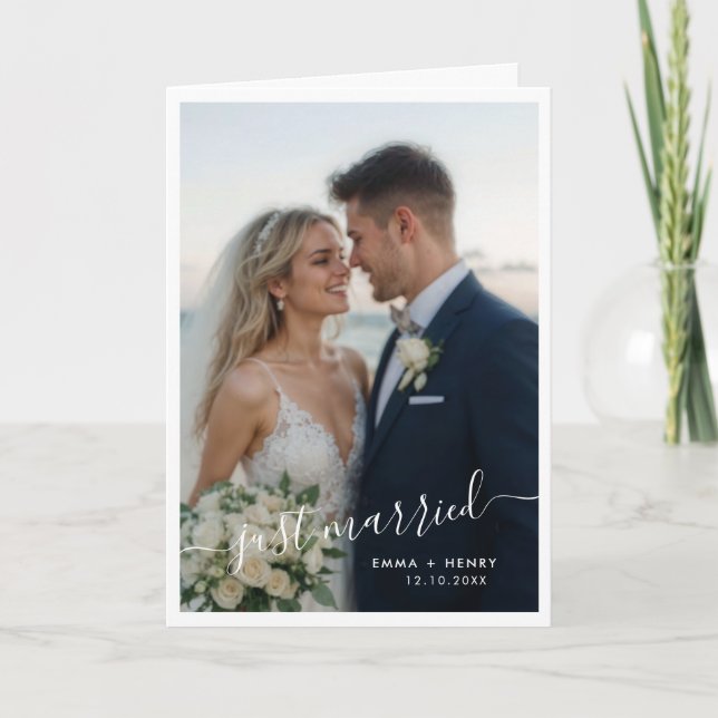 Recém-Casados Anúncio de Foto Dobrada de Casamento (Frente)