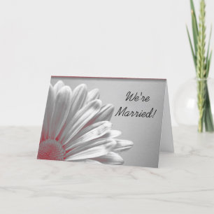 Red Floral Destaca Anúncio do Casamento