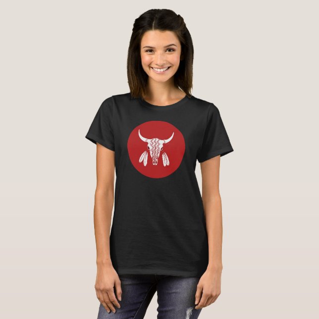 Red Ghost Dance Buffalo circula mulheres camiseta  (Frente Completa)