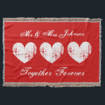 Red mr e mrs jogam cobertor para o novo casal<br><div class="desc">Red Sr e Sra. jogam cobertor para o casal dos recém-casados Ideia romântica de presente de casamento para recém-casados / noivo e noiva / marido e casal de esposa. Slogan personalizado como juntos para sempre. O coração da Vintage parece design.</div>