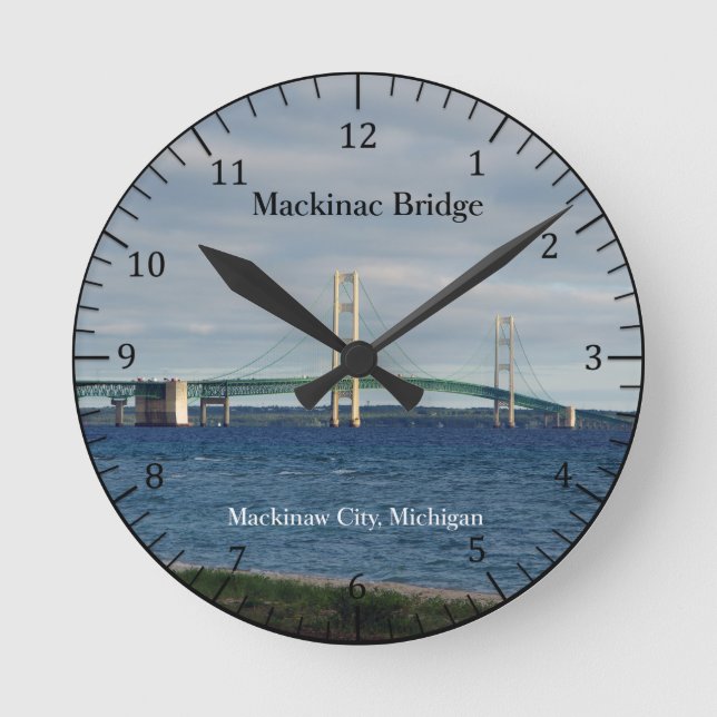 Redondo Ponte Mackinac relógio da cidade de Mackinaw (Frente)