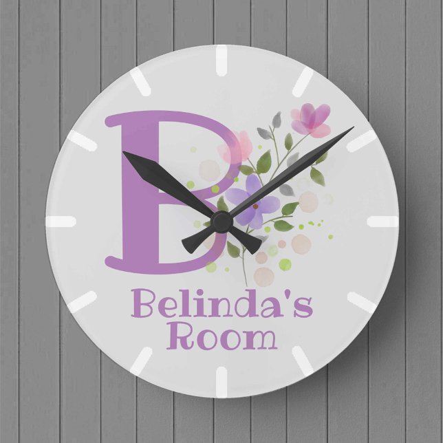 Redondo Relógio para Quarto de Criança com Nome Belinda &  (Criador carregado)