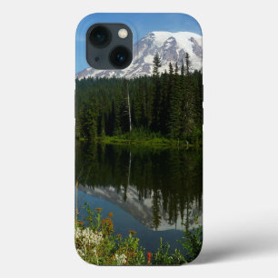 Reflexo do Lago Monte Rainier com Flores Silvestre