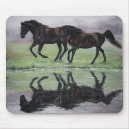 Reflexões - mousepad preto do cavalo