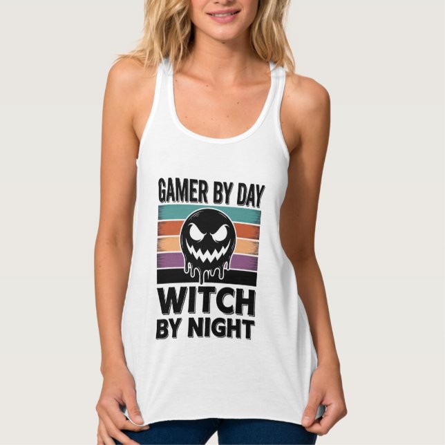 Regata Gamer de Dia Bruxa de Noite Design Retro de Hallow (Frente)