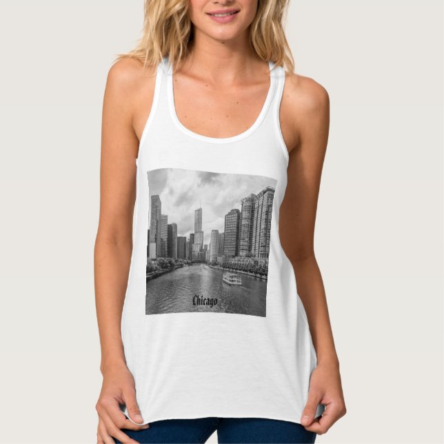 Regata Tanque De Cinza De Chicago River E Trump Tower (Frente)