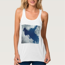 Regata Uma curva nas nuvens