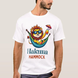 Relaxe como um rei: Lion Hammock Design T-Shirt