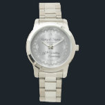 Relógio Aniversário de Casamento 10º de Ouros do Coração E<br><div class="desc">Opulent elegance enquadra esta design do 10º aniversário de casamento em um único design de diamante escalado com diamante de lágrima central com faíscas adicionadas em um gradiente colorido de estanho. Design original por Holiday Hearts Design (direitos reservados). Por favor, note que todos os embelezamentos são impressos e feitos apenas...</div>