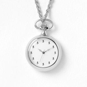 Relógio Black Cinco o Clock em Algum lugar em Branco