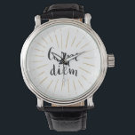 Relógio Carpe Diem - Design de Tipografia com Letra Mão<br><div class="desc">Apanhe o dia que Carpe Diem,  com a letra da mão,  Brushbraja Typografia Designer Men and Women Accessories Wrist Watch. Coordenando itens disponíveis em nosso compro!</div>