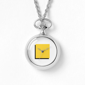 Relógio Classic Bauhaus Art Yellow Square Necklace Watch