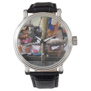 Relógio Crocodilo CHURRASCO de carne ... Comida da rua Tai