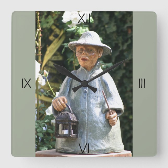 Relógio de Estátua Monk (Frente)