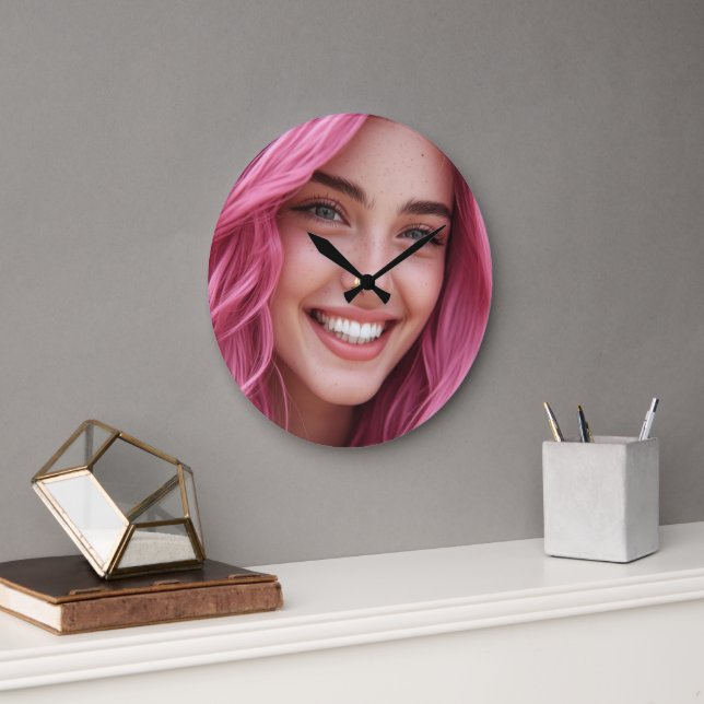 Relógio de Parede com Retrato de Mulher Sorrindo d (Escritório)