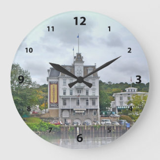 Relógio de Parede da Ópera Goodspeed