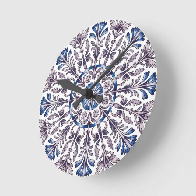 Relógio de Parede em Azul com Padrão Floral de Azu (Ângulo)