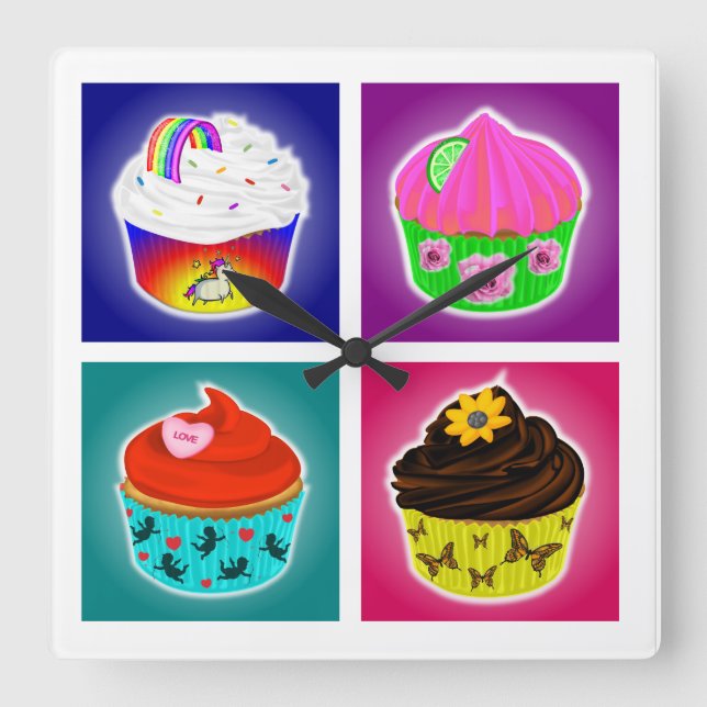 Relógio de Parede Quadrado de Quatro Cupcakes (Frente)