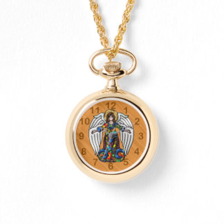 Relógio De Pulso Anjo russo esmaltado sobre o pano de fundo da made