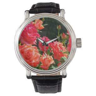 Relógio De Pulso Jardim rosa de rosa de coral de laranja vermelho-e