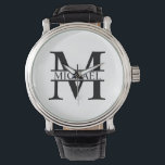 Relógio De Pulso Monograma e Nome Personalizados<br><div class="desc">Monograma personalizado e presentes de nome com monograma personalizado e nome no estilo de fonte de serif clássico. Perfeito como presentes de dia de os pais para pai,  presentes para avô,  marido,  noivo,  melhor homem,  padrinhos de casamento e muito mais.</div>