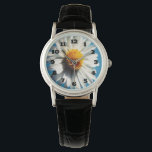 Relógio De Pulso Uma margarida branca brilhante sob um céu azul gra<br><div class="desc">Uma margarida branca solteiro com um centro amarelo ouro sob um céu azul claro de verão.</div>