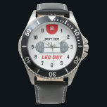 Relógio Don’t Skip Leg Day Barbell<br><div class="desc">Bold and motivating watch design featuring a barbell loaded with weight plates on a clean white background and the powerful phrase “DON’T SKIP LEG DAY” in black lettering.</div>
