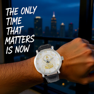 Relógio Dourado Buda sentado em Lotus Pose.