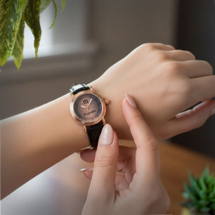 Relógio Elegante Moderno Dourado Monograma Inicial