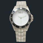 Relógio Face Personalizada do Monograma<br><div class="desc">Dê um presente que ele realmente guardará (e vestirá!) e lembre-se de quem o deu a ele cada vez que ele verificar a hora.</div>