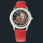 Relógio Foto Personalizada Moderna & Texto Personalizado p<br><div class="desc">Este relógio personalizado para meninas apresenta um design de foto emocionante e totalmente personalizado, perfeito para celebrar memórias queridas. A face do relógio exibe a imagem escolhida por você, cercada por um layout numérico clássico, tornando fácil para as crianças lerem as horas enquanto mantêm um momento querido por perto. Adicione...</div>