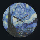Relógio Grande A Noite Estrelada de Vincent Van Gogh<br><div class="desc">Traga a beleza e a tranquilidade da Noite Estrelada de Vincent Van Gogh para sua casa com nossos produtos de decoração. Inspirados pela tristeza da paleta neutra da pintura e pelo humor pacífico, as nossas peças criam um sentido de calma e serenidade em qualquer espaço. Com esses produtos, você pode...</div>
