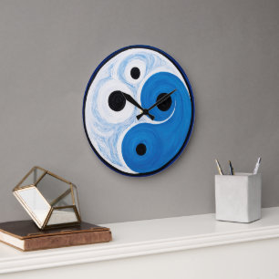 Relógio Grande Abstrato Yin Yang: Modernista Azul e Branco