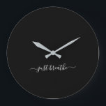 Relógio Grande Apenas respire yoga preto elegante<br><div class="desc">Um relógio de ioga moderno com fundo preto e uma elegante escrita branca com letras de mão,  com a citação "apenas respirar".</div>