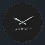 Relógio Grande Apenas respire yoga preto elegante<br><div class="desc">Um relógio de ioga moderno com fundo preto e uma elegante escrita branca com letras de mão,  com a citação "apenas respirar".</div>