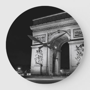 Relógio Grande Arco de Triomphe à noite em Paris